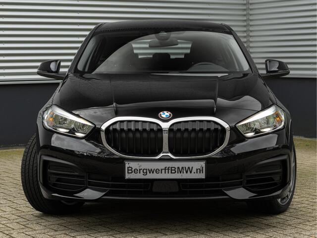 BMW 1-SERIE 116i - 6192km!! - DAB - Active Guard Plus - PDC voor+achter