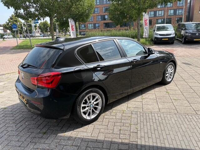 BMW 1-SERIE 118i Executive | Navi | Cruise | Leer | 89671 km Dealeronderhouden