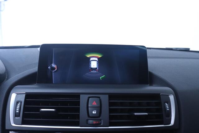 BMW 1-SERIE 116i Centennial High Executive Clima/Schuidak/PDC/Led
