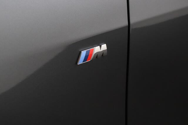 BMW 1-SERIE 118i 136 PK Aut. M-Sport Lederen Sportoelen Camera 18' LMV Dodehoek