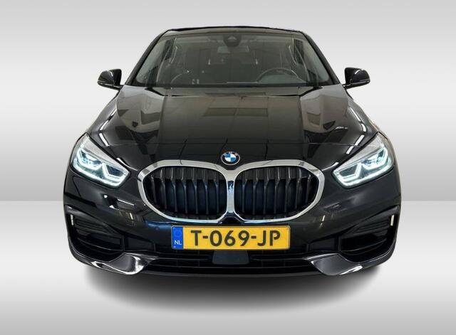 BMW 1-SERIE 116i AUT. EXECUTIVE EDITION CAMERA/NAVI/CARPLAY