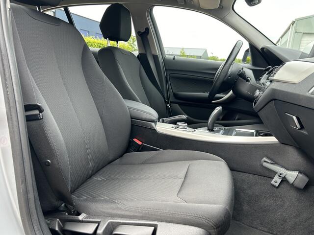 BMW 1-SERIE 118i Corp. L. Exec.