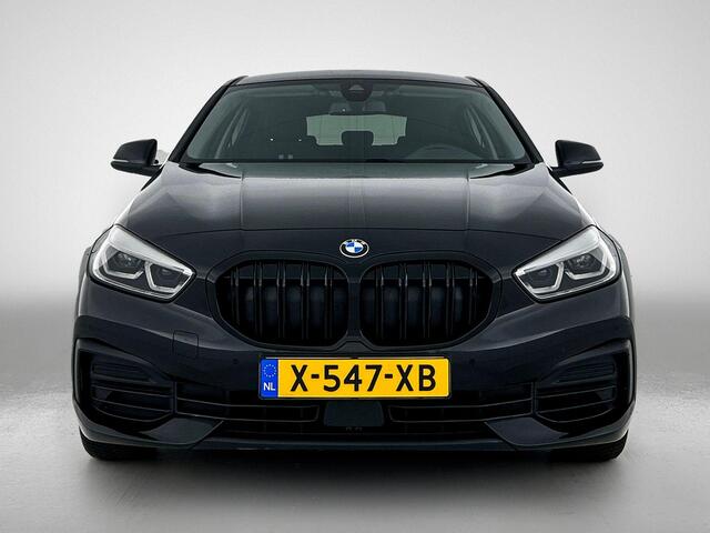BMW 1-SERIE 116i Business Edition Plus CARPLAY STOF-LEDER NAVI