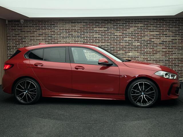 BMW 1-SERIE 118i High Executive M Pakket Led Keyles Dealer Ondrh