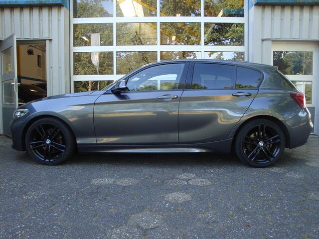 BMW 1-SERIE 118i Edition M Sport Shadow High Executive