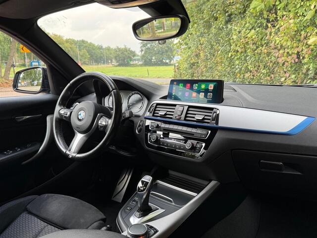 BMW 1-SERIE M140i High Exec M-SPORT/AIRCO/ACARPLAY/NAVI/PDC/NIEUWE APK/LED