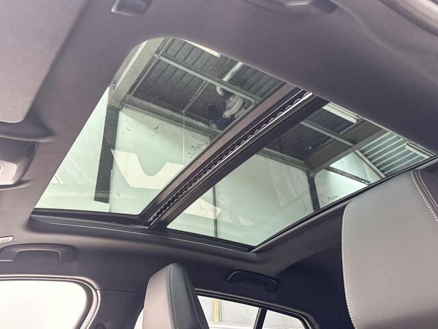 BMW 1-SERIE 120 Premium Pack M Sportpakket Pro Aut. - Beschikbaar vanaf: December 2025