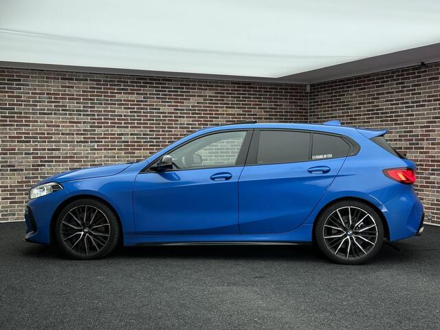 BMW 1-SERIE M135i xDrive High Executive | Dak| CarPlay| H/K| Memory| Head-up|