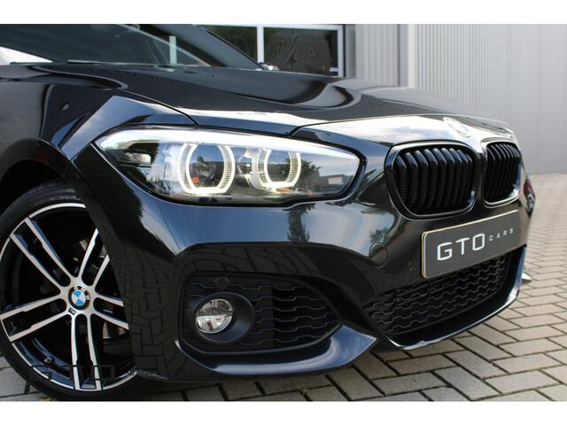 BMW 1-SERIE 118i High Executive M Sport/Panoramadak/LED/Leder/ Vol opties!
