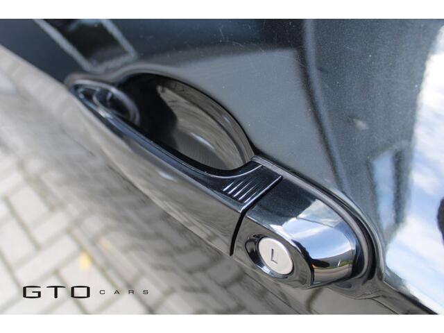 BMW 1-SERIE 118i High Executive M Sport/Panoramadak/LED/Leder/ Vol opties!