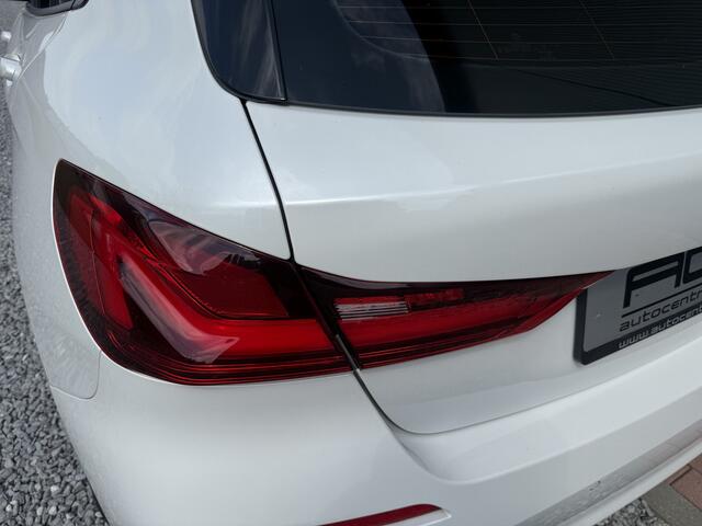 BMW 1-SERIE 118i Executive Edition 5-drs