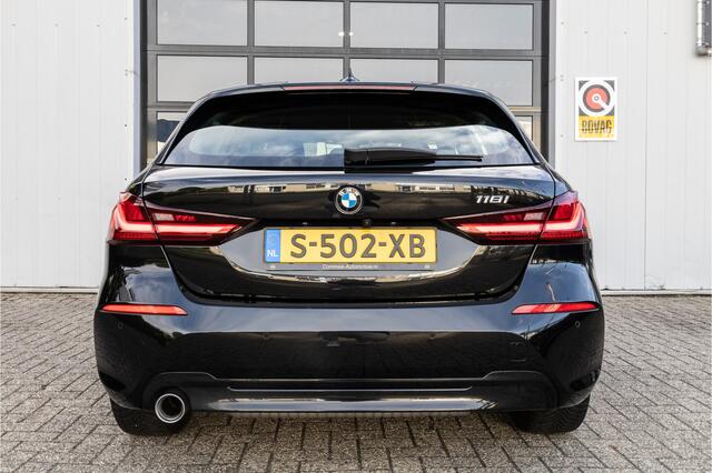 BMW 1-SERIE 118i Sport Line Business Edition ?CAM?NAV?Apple?CC