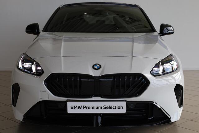BMW 1-SERIE 120 M Sportpakket Pro | Premium Pack | Comfort Access | M Shadow Line