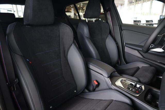 BMW 1-SERIE 120 M Sportpakket Pro | Premium Pack | Comfort Access | M Shadow Line