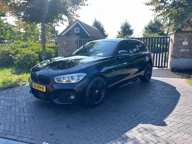 BMW 1-SERIE 118i Corporate Lease Executive M-Pakket | Apple CarPlay | NL-Auto |