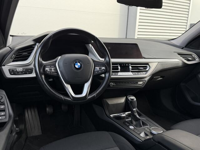 BMW 1-SERIE 116i Business Edition | Apple Carplay | DAB+ | PDC V+A