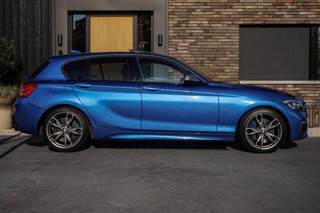 BMW 1-SERIE M140i xDrive 340PK/Pano/HK/RCam/B58