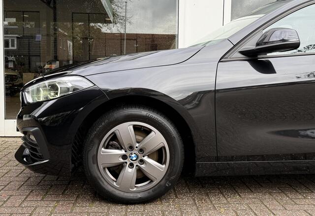 BMW 1-SERIE 118i Executive Edition |Carplay|PDC v+a|
