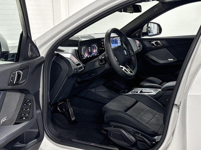 BMW 1-SERIE 120 | M-Sport Pro | Innovation Pack | Driving Assistant | Harman/Kardon | Panoramadak | Comfort Access