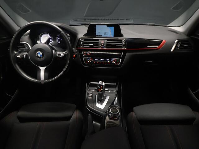 BMW 1-SERIE 118i M Sport [M STUUR, HARMAN/KARDON, NAVIGATIE, PDC ACHTER, CRUISE CONTROL, TELEFOON, CLIMATE CONTROL, NIEUWSTAAT]