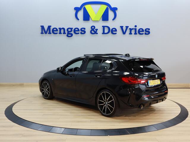 BMW 1-SERIE 118i M Sport Kuipstoelen Airco ECC | Panorama | Harman Kardon | Memory | Head Up | Adaptive Cruise | Sfeer | Camera | Isofix | NAP