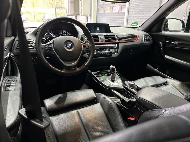 BMW 1-SERIE 118i Corporate Lease Executive | Automaat | Vol-Leder | Trekhaak | 17 Inch