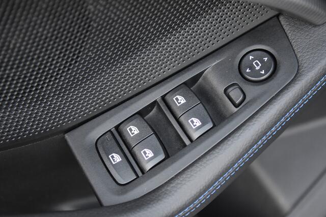 BMW 1-SERIE 120i M-Sport Edition * LED * M-Sportpakket * M-Onderstel *