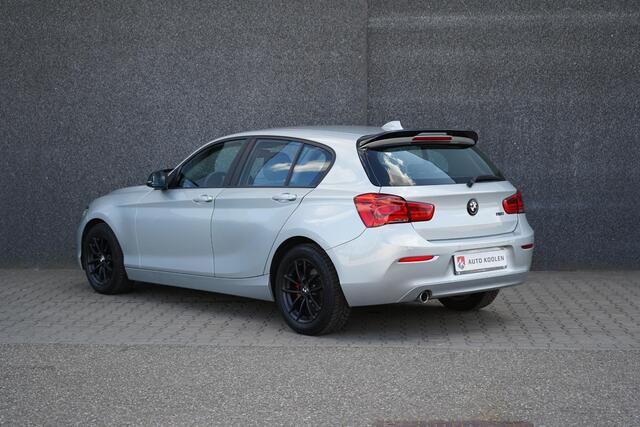 BMW 1-SERIE 118i Centennial High Executive Led/ Stoelver. / climate