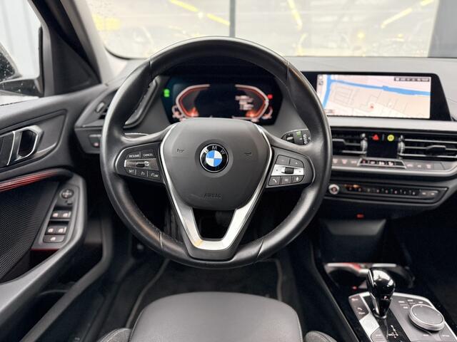BMW 1-SERIE 118i | Camera | Navigatie