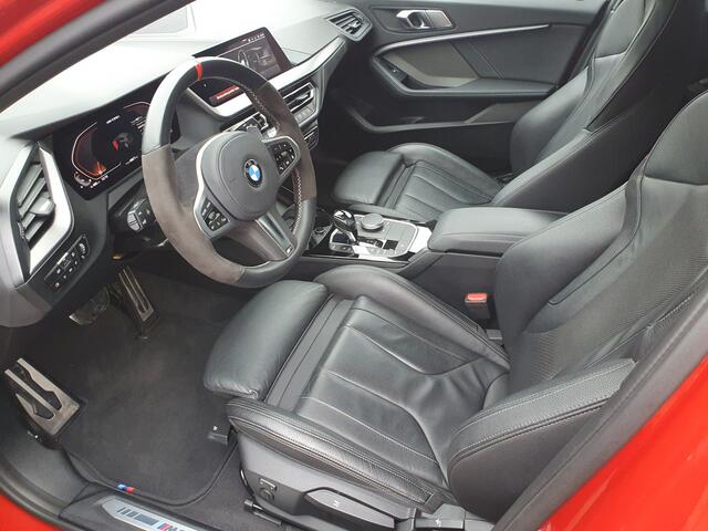BMW 1-SERIE M135i xDrive M Performance |Fabrieksgarantie|1e eigenaar|