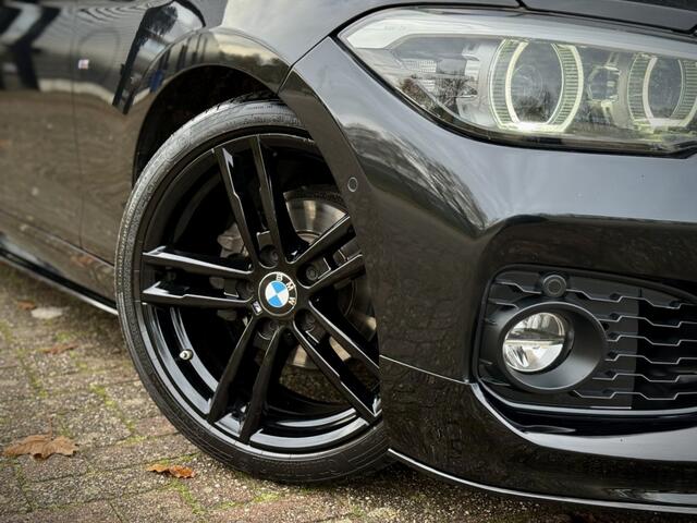 BMW 1-SERIE 118i M-PERFORMANCE LEDER|H/K|CAMERA|CARPLAY