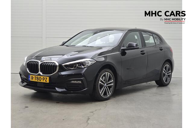 BMW 1-SERIE 118i Business Edition | Executive pakket | Trekhaak | 17'' |*