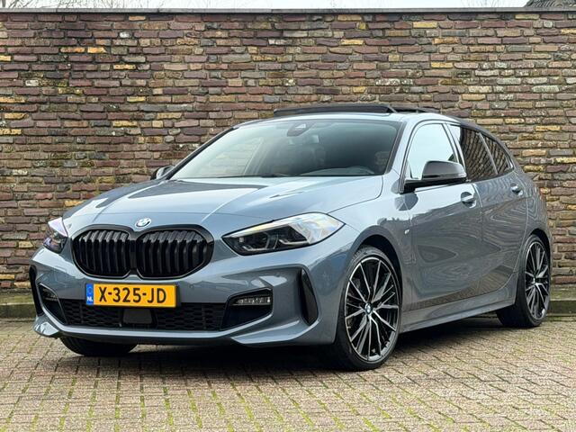 BMW 1-SERIE 118I M-Sport Automaat Panodak Stuurverwarming Navi LED