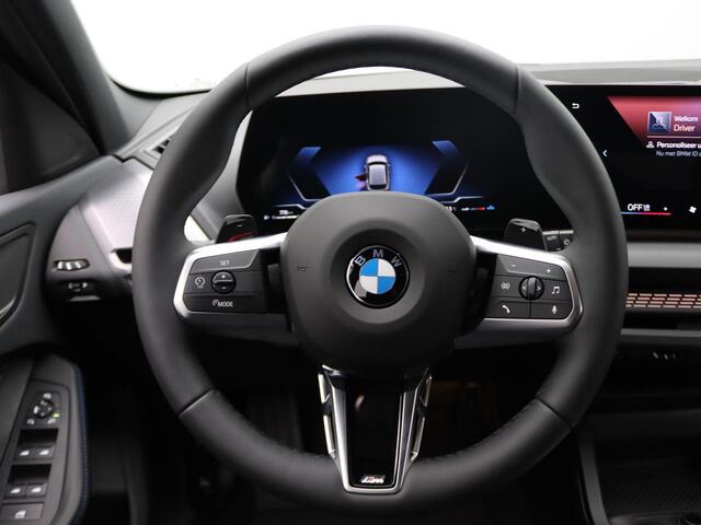 BMW 1-SERIE 120 M Sportpakket Pro | Premium Pack | M Adaptief Onderstel | Parking Assistant | 18''
