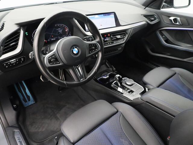 BMW 1-SERIE 118i M-Sport | CAMERA | KEYLESS | STOEL- EN STUURVERW.