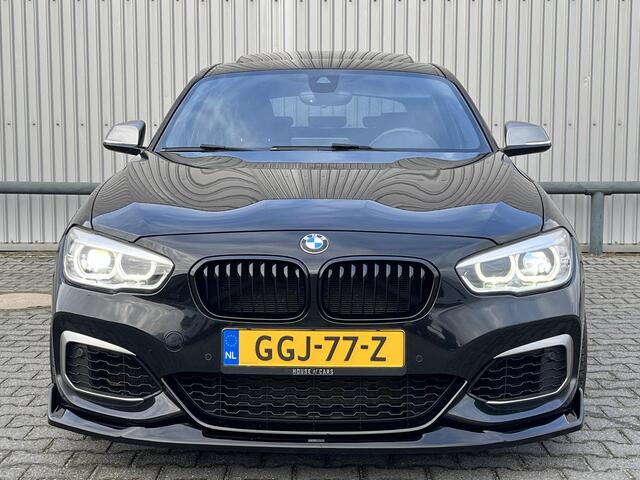 BMW 1-SERIE M140I XDrive High Exe.*AKRA*KW*MAXTON*440PK*PANO*