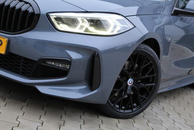 BMW 1-SERIE 118i M sport | Automaat | NL-auto | 1 eigenaar