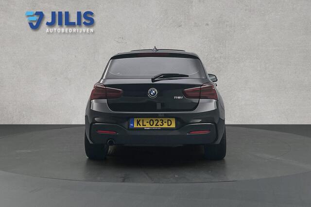 BMW 1-SERIE 116i High Executive M-sport | Leder sportstoelen | Schuifdak | Stoelverwarming | LED