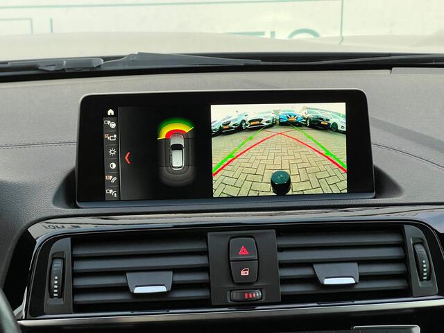 BMW 1-SERIE 118i Sport Line Edition NL AUTO | SPORTSTOELEN | CAMERA STOELVERW | GROOT NAVI