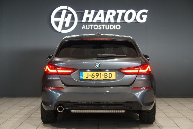 BMW 1-SERIE 118i Executive Edition + HARMAN KARDON / CAMERA / STOELVERWARMING
