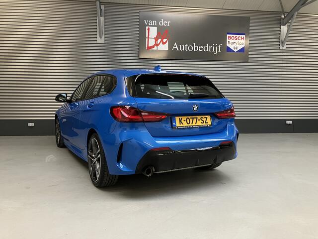 BMW 1-SERIE 118i HIGH EXE M SPORT/ADAPTIVE CR/PDC/STOEL STUUR VERW/1E EIG/ENZ