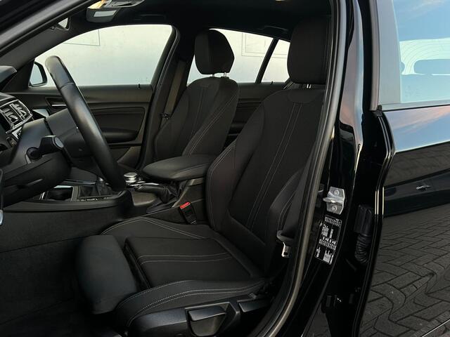 BMW 1-SERIE 118i Sport Line Edition NL AUTO | SPORTSTOELEN | CAMERA STOELVERW | GROOT NAVI