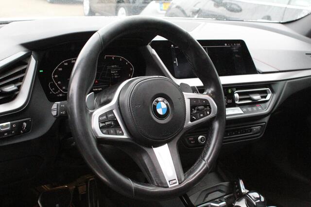 BMW 1-SERIE 128ti Business Edition Plus M-Sport | NL-AUTO+N.A.P! | CARPLAY | PANO-DAK | 266PK! | DAB | STOEL-VERW | NAVI |