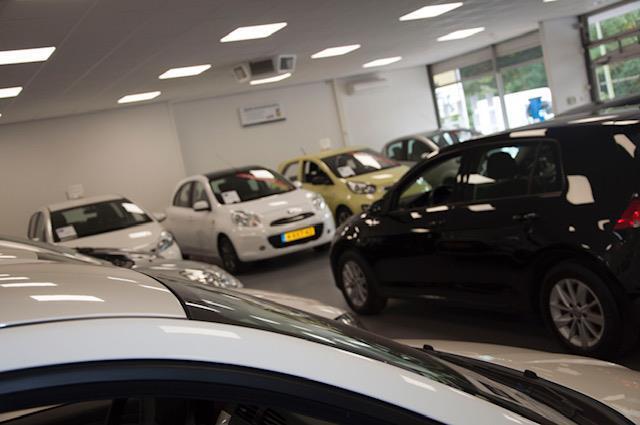 BMW 1-SERIE 118i High Executive M-Sport pakket I INCL. ¤ 850,00 AFL.KOSTEN + BOVAG GARANTIE