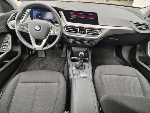 BMW 1-SERIE 118i Executive Editon | BMW Live Cockpit | Keyless | 18 '' LM |