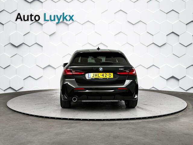 BMW 1-SERIE 118i M-Sport Automaat | Navigatie + Virtual Cockpit | Lederen Bekleding | M-Pakket