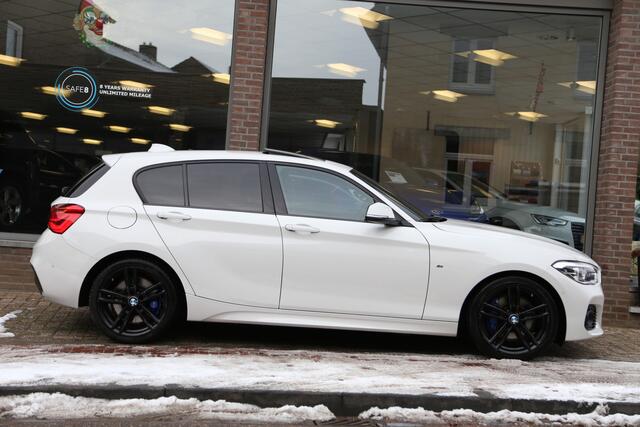 BMW 1-SERIE 118i M-Sport High Exec Autom Schuifdak HK Camera Leer Navi LED
