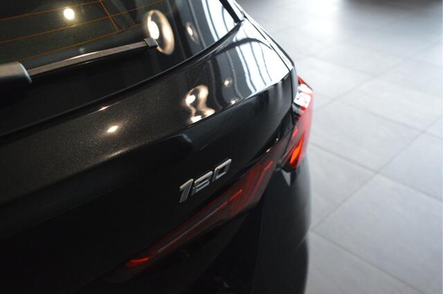 BMW 1-SERIE 120 M Sport navi camera led pdc cruise 18 inch !!