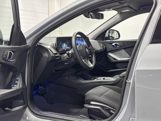 BMW 1-SERIE 120 | M-Sport Design | Driving Assistant | Parking Assistant | Stoelverwarming