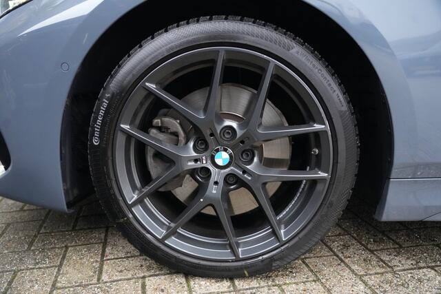 BMW 1-SERIE 120i High Executive Edition 179pk Panoramadak/Stoelverwarming/Camera